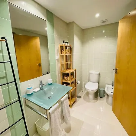 Fantástico T2 A 2min Do Acesso à Cozyin *